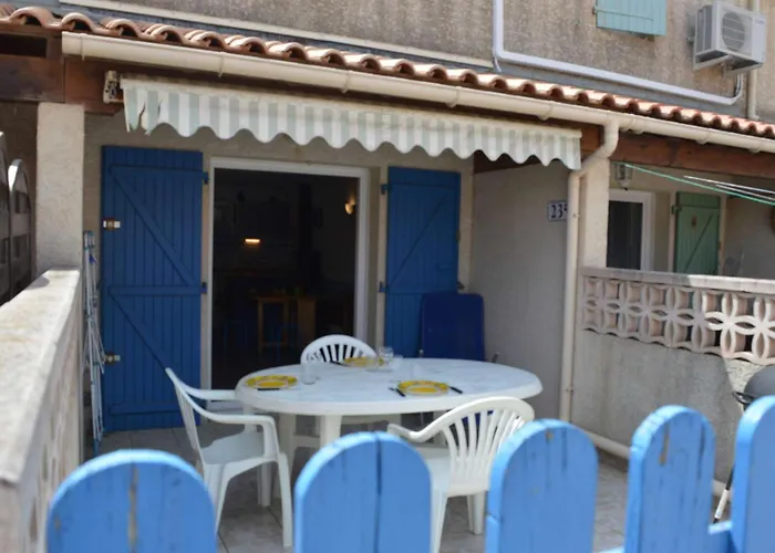 וילה Np140-235 Pavillon 3 Pieces, 2 *